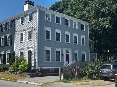 2 Court St #1, Newburyport, MA, 01950