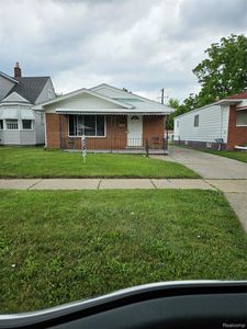 17723 Oakdale St, Roseville, MI, 48066