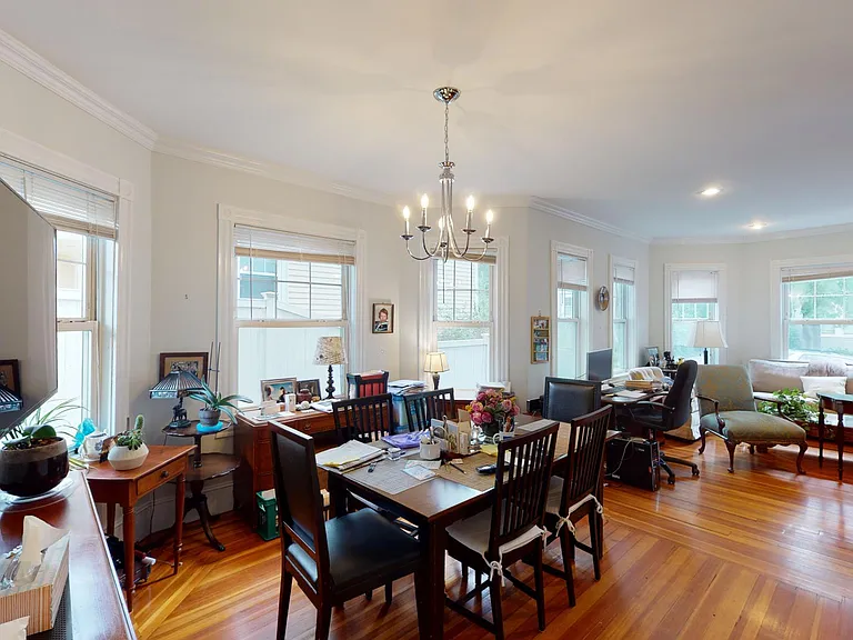 193 Lexington Ave — Photo 1