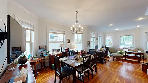 193 Lexington Ave Photo 1 193 Lexington Ave Photo 1