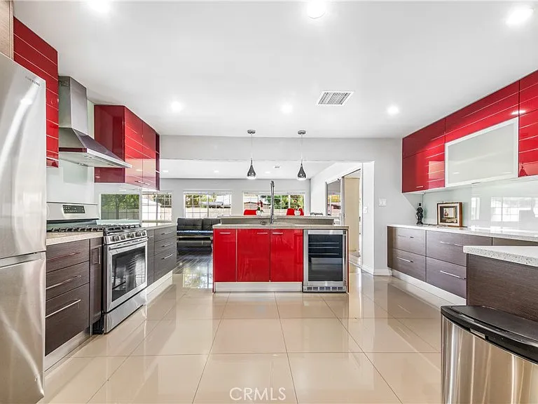 7938 Ventura Canyon Ave — Photo 3