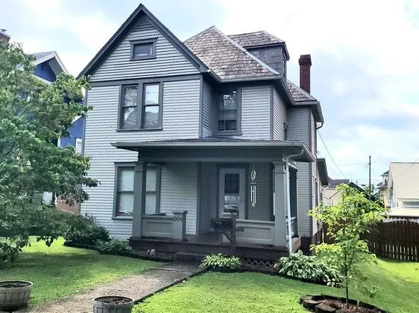 304 Oakwood Ave, Marietta, OH 45750