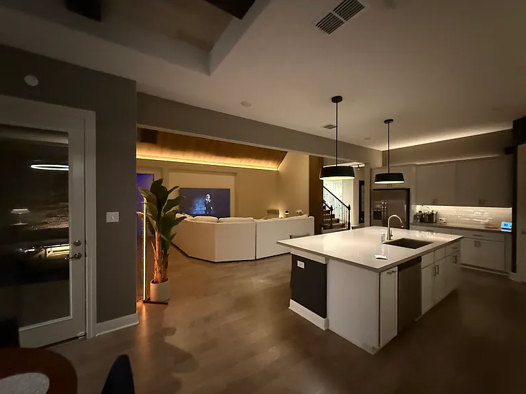 161 Rainier Dr — Photo 10