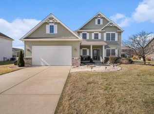 745 Huey Dr, Crown Point, IN 46307
