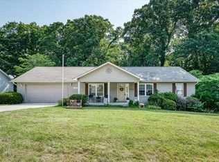 450 Southridge Cir, Crossville, TN 38555