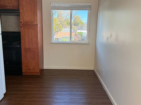 5th image of 440 California St APT 2
