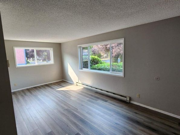 Marjo Apartments, 2005-2011 Larch St #5, Longview, WA 98632