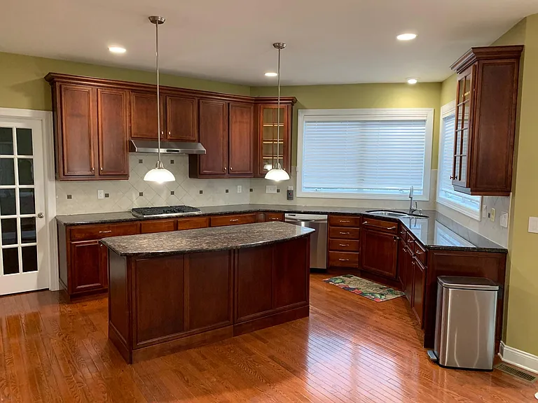 7385 Green Hill Dr — Photo 6
