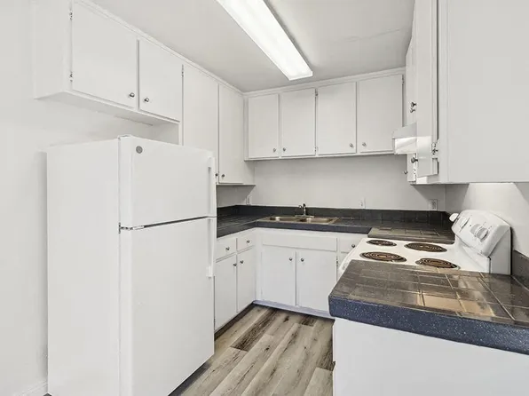 The Stratton Apartment Homes
