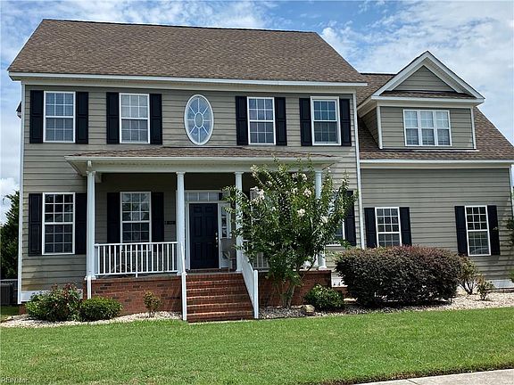2nd image of 901 Hathaway Ct