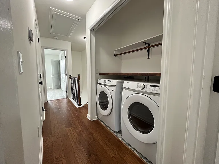 615 Cupola Dr — Photo 8