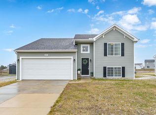 1671 Tea Pond Ct, Vicksburg, MI 49097