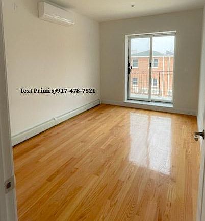 5th image of 140 Bay 22nd St Floor 2