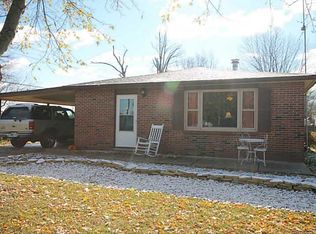 9785 E Randal St, Columbus, IN 47203