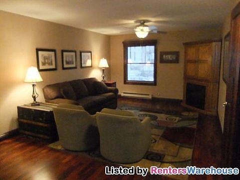 2nd image of 301 3rd St S APT 301