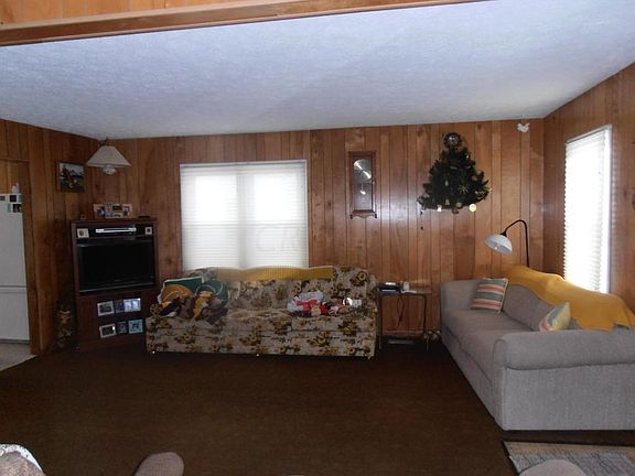 4th image of 842 Wintermute Ave