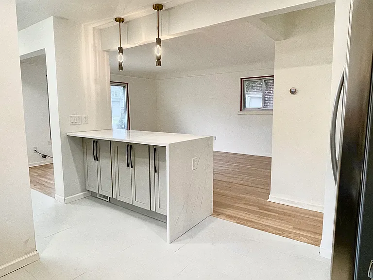 1197 West Blvd — Photo 12