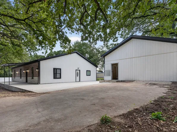 180 Garnet Rd, Springtown, TX 76082