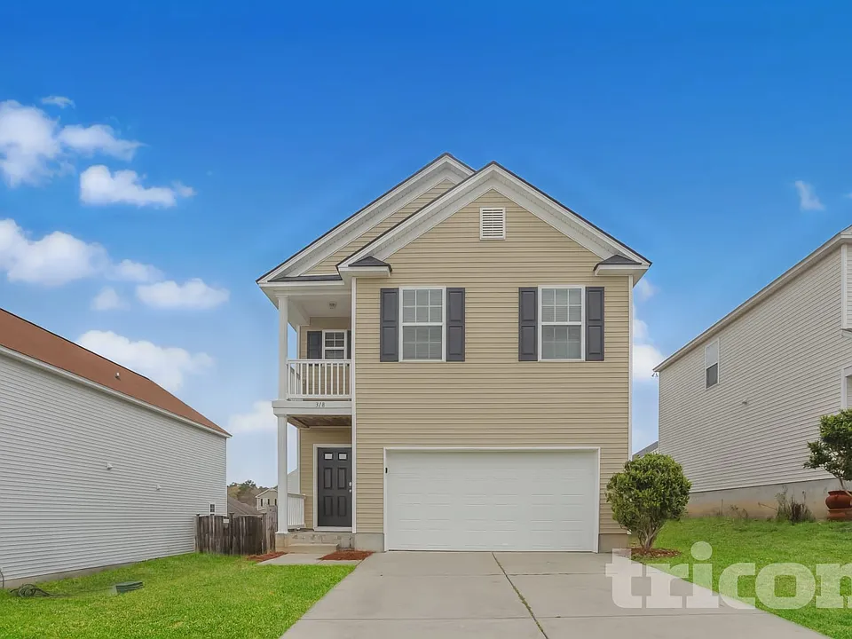 318 Cavalier Ln