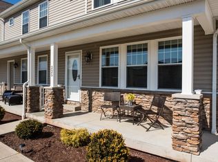 225 Spring Blossom Cir, Beaver Falls, PA 15010