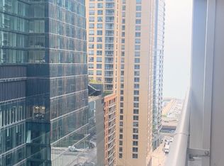 362 E South Water St #1805, Chicago, IL 60601