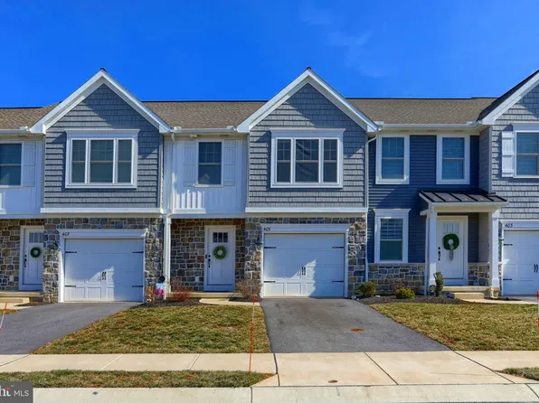 405 Mayapple Dr, Annville, PA 17003