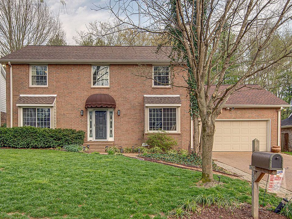 1st image of 629 Sugartree Ln