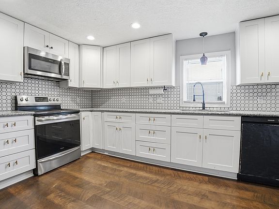 5th image of 3114 Reidway St