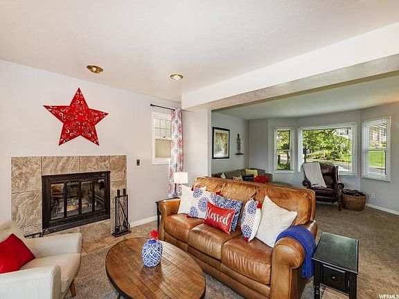 5th image of 2247 E Camino Way