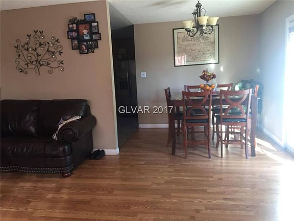 5th image of 4126 Yakima Ave