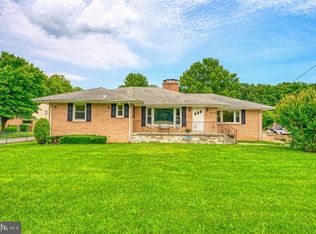 7727 Fordson Rd, Alexandria, VA 22306