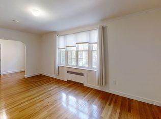 65 Park St APT 1, Brookline, MA 02446