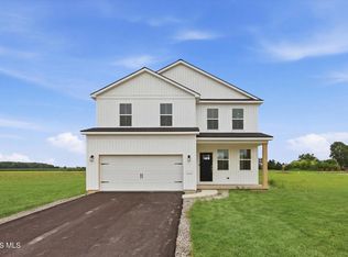 454 Cody Dr, Oregon, OH 43616