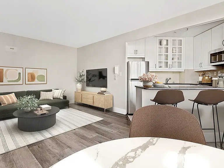 460 2nd Ave #3C — Photo 1