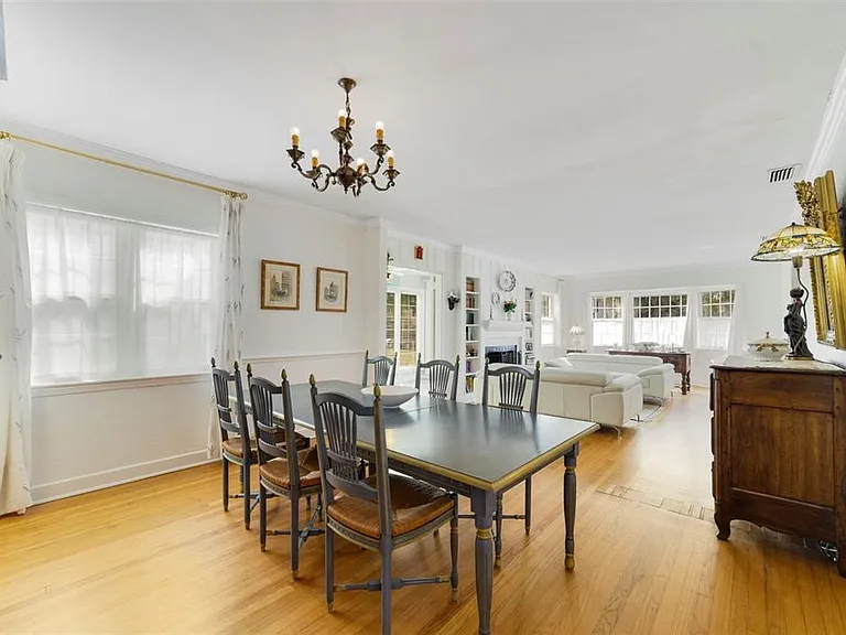 515 Florida St — Photo 20