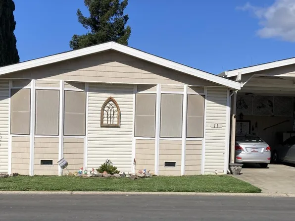 11 River Bend Dr, Lodi, CA 95242