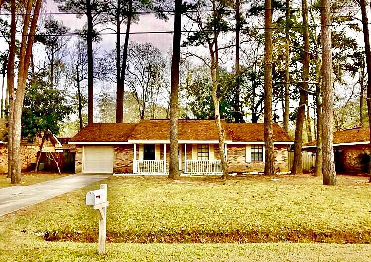 1st image of 212 Driftwood St