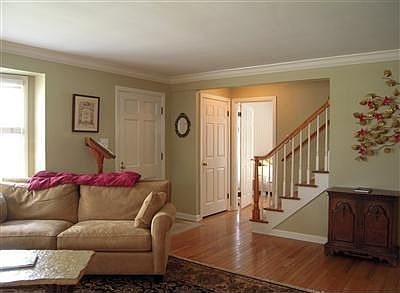 3rd image of 26 Shafor Cir