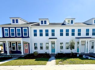 769 Blueway Ave, Summerville, SC 29486