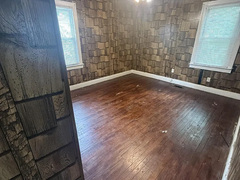 3806 W Kentucky St — Photo 2
