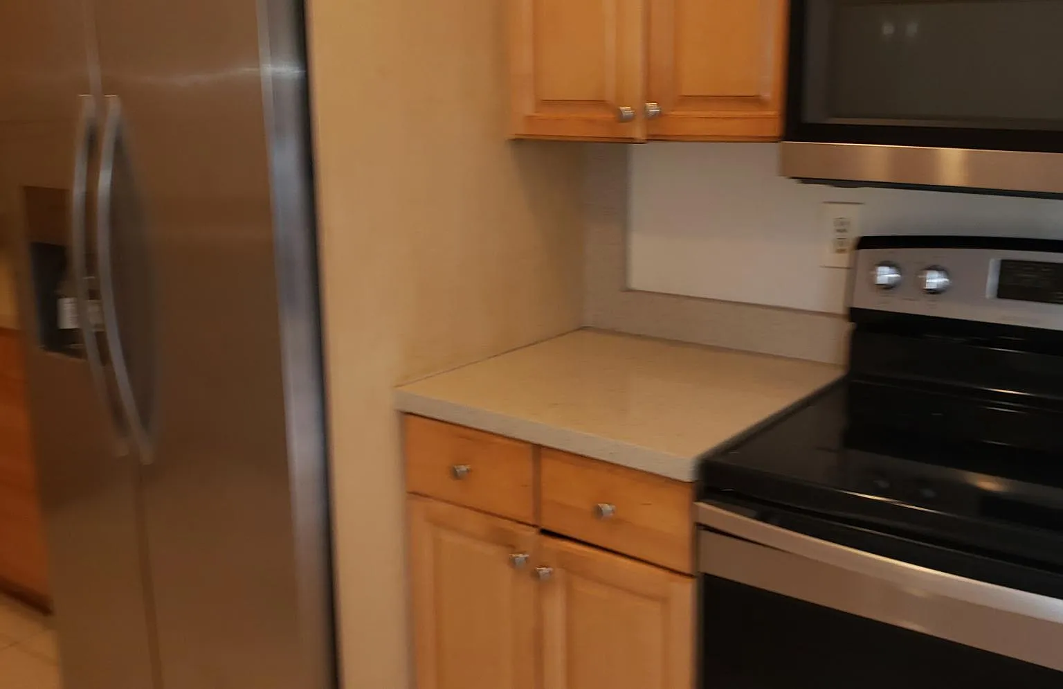 3 bed, 1288 sqft, $1,800 — Photo 3