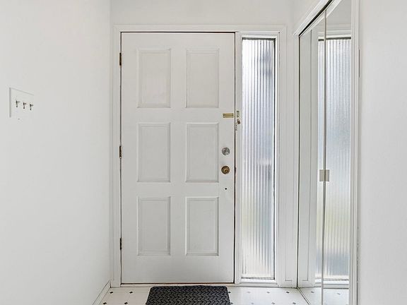 4th image of 9834 167a Ave NW
