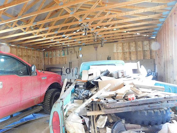 4th image of 1101 Cottonwood Ave