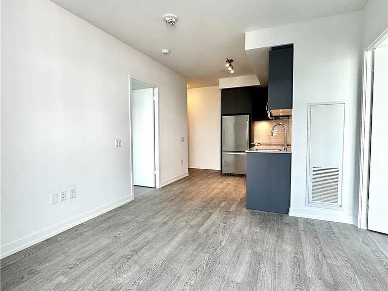 3 Rosewater St #1806W — Photo 4