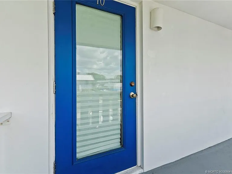 2929 SE Ocean Blvd #F10 — Photo 3