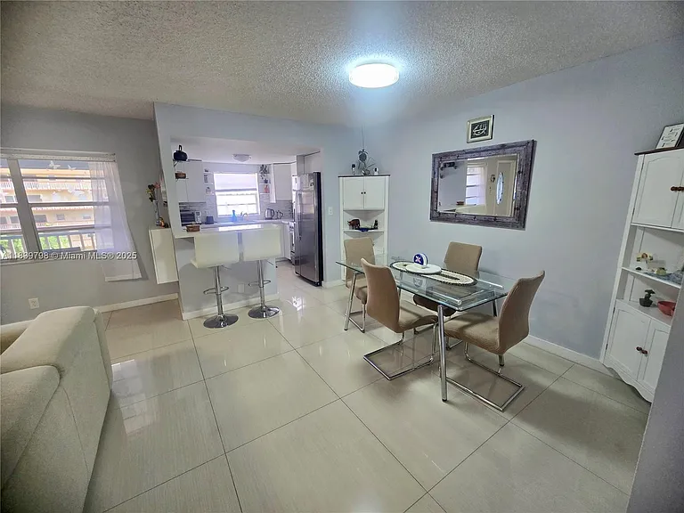 5300 Washington St #U403 — Photo 2