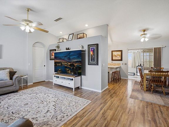 2nd image of 3891 Osage Dr