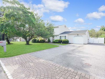 17 Malcolm Street, Bellport, NY, 11713