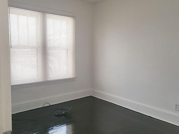 3rd image of 11517 Stoepel Ave #11519