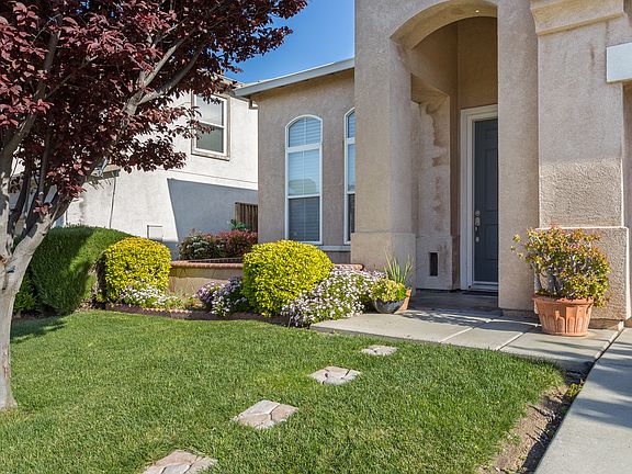2nd image of 1262 San Benito Dr